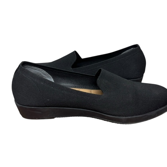 Me Too Averie Black Knit Mesh Slip On Loafer - 9M - Picture 5 of 9